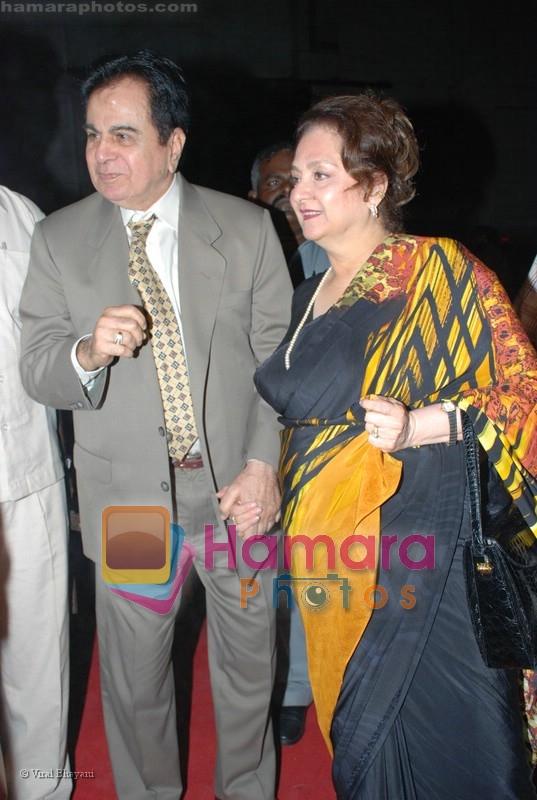 Dilip Kumar, Saira Banu at Whistling Woods convocation ceremony in Film